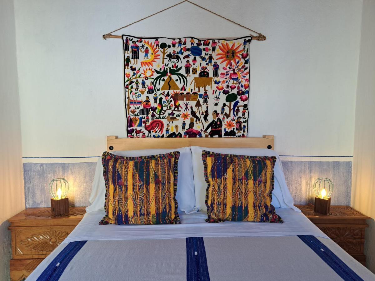 Yellow House Hostel B&B Antigua Exterior foto